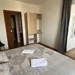 Nocleg ze śniadaniem D'hotes De Marchet Auvillar