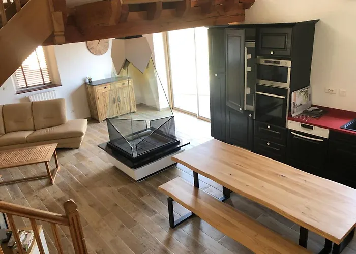 D'hotes De Marchet Bed and Breakfast Auvillar